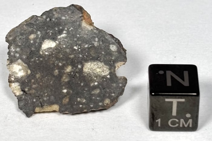 NWA 10822 lunar 2.2g