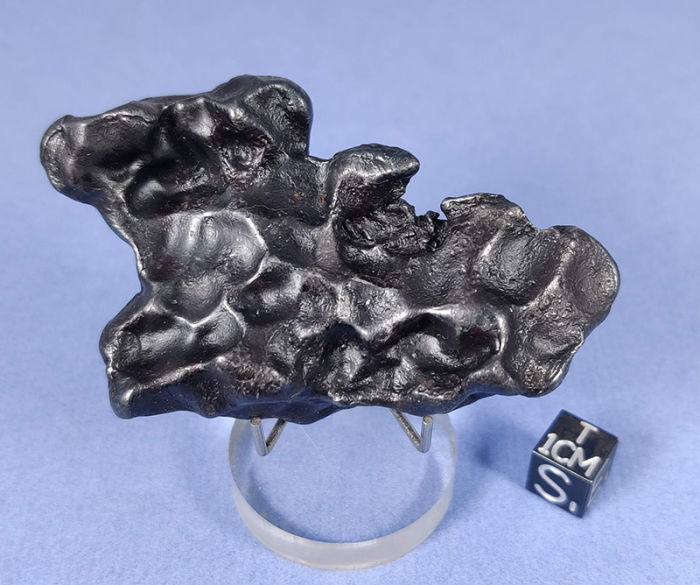 Sikhote-Alin 198g meteorite